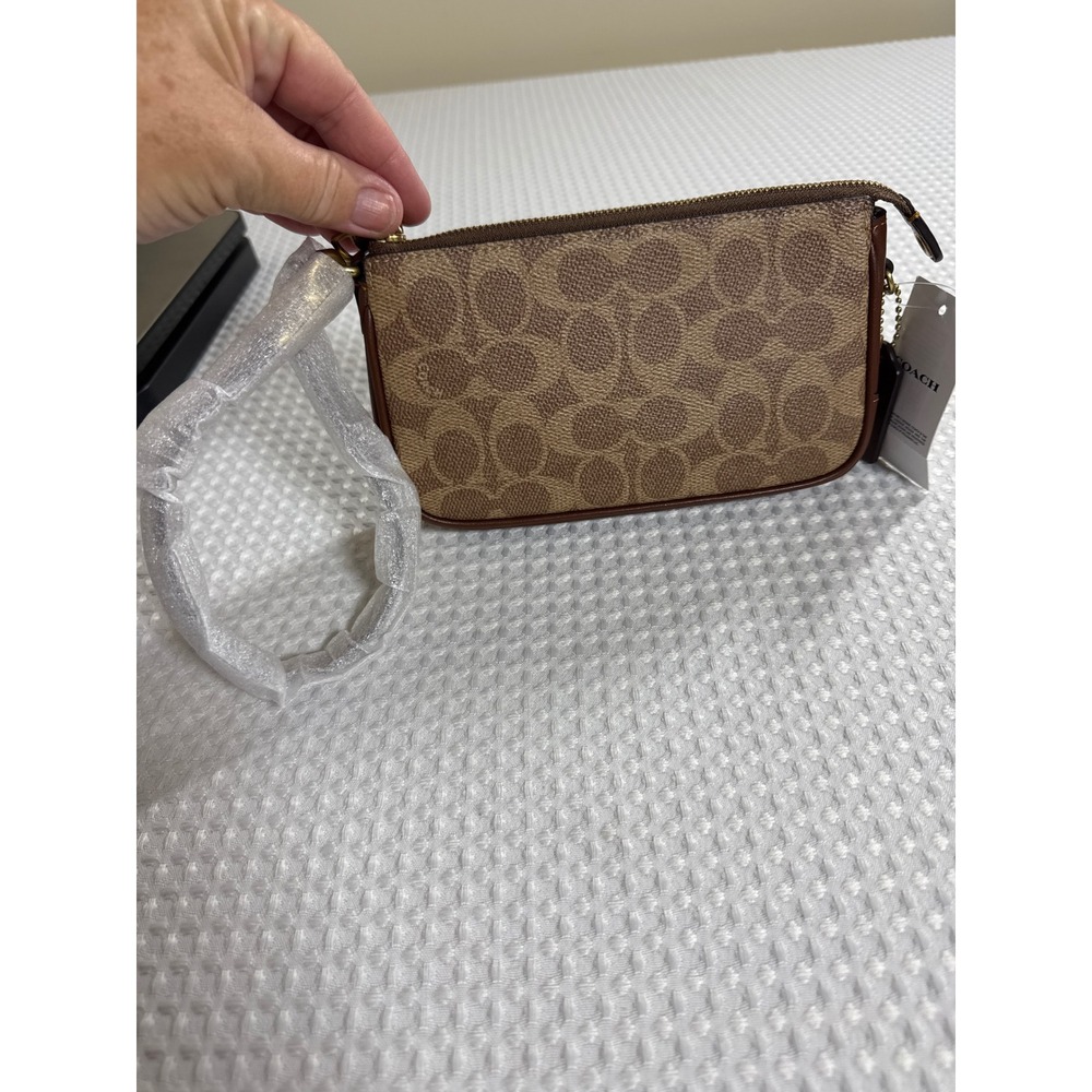 Coach Wristlet Plaza Bag 18 Tan Brown Coated Canvas NWT